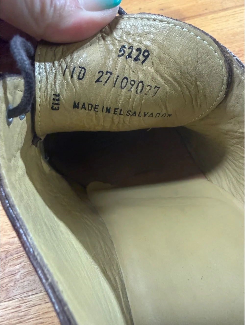 Brooks Brothers 346 attention leather